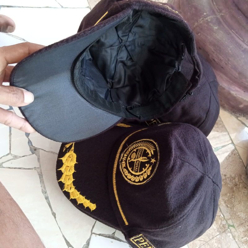 Topi pembina Pramuka bordir laken