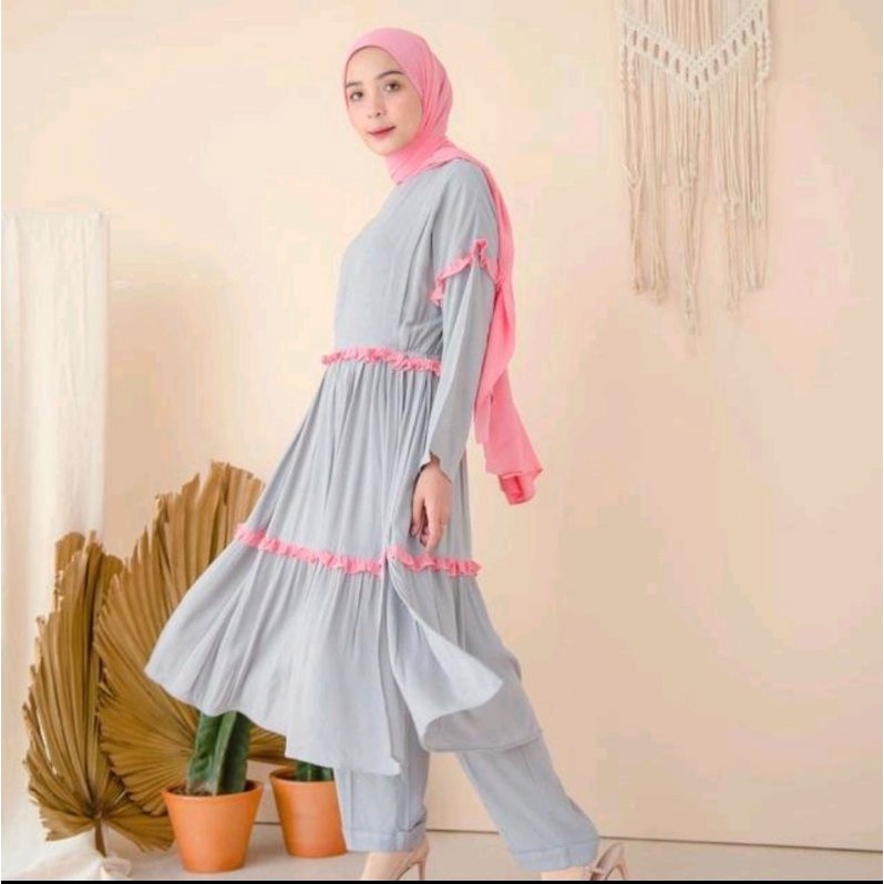 (PRELOVED) Namima Dress Amolles Gallery