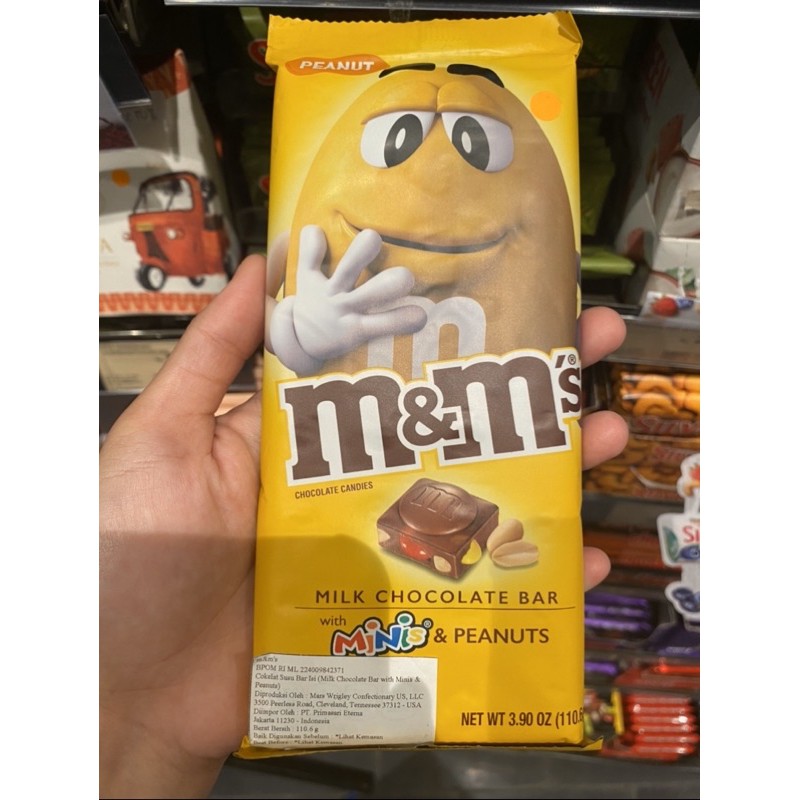 

M&M milk and peanut chocolate bar 110.6 gr