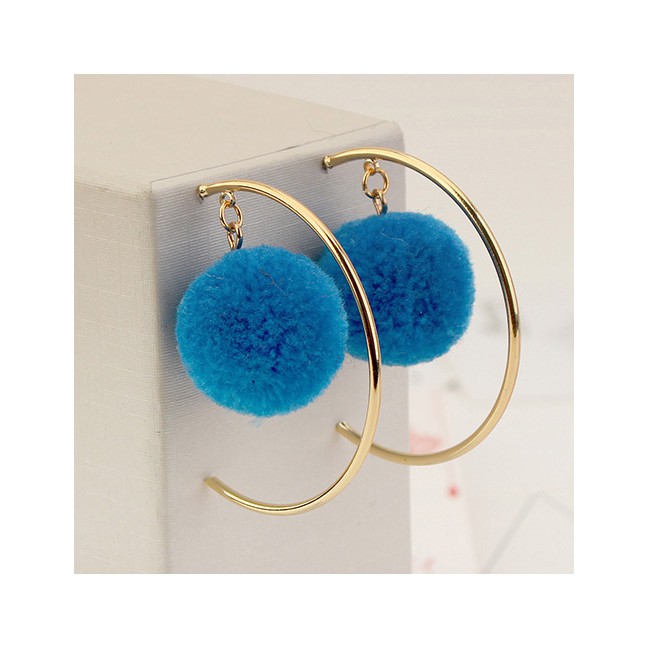 LRC Anting Tusuk Personalized  Circular Ring&amp;fuzzy Ball Decorated Pom Earrings