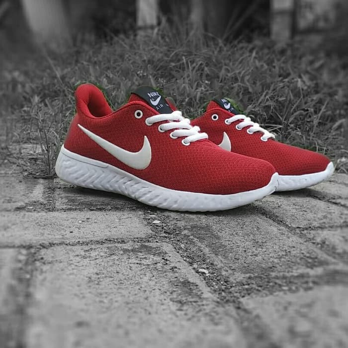 nike roshe runs price