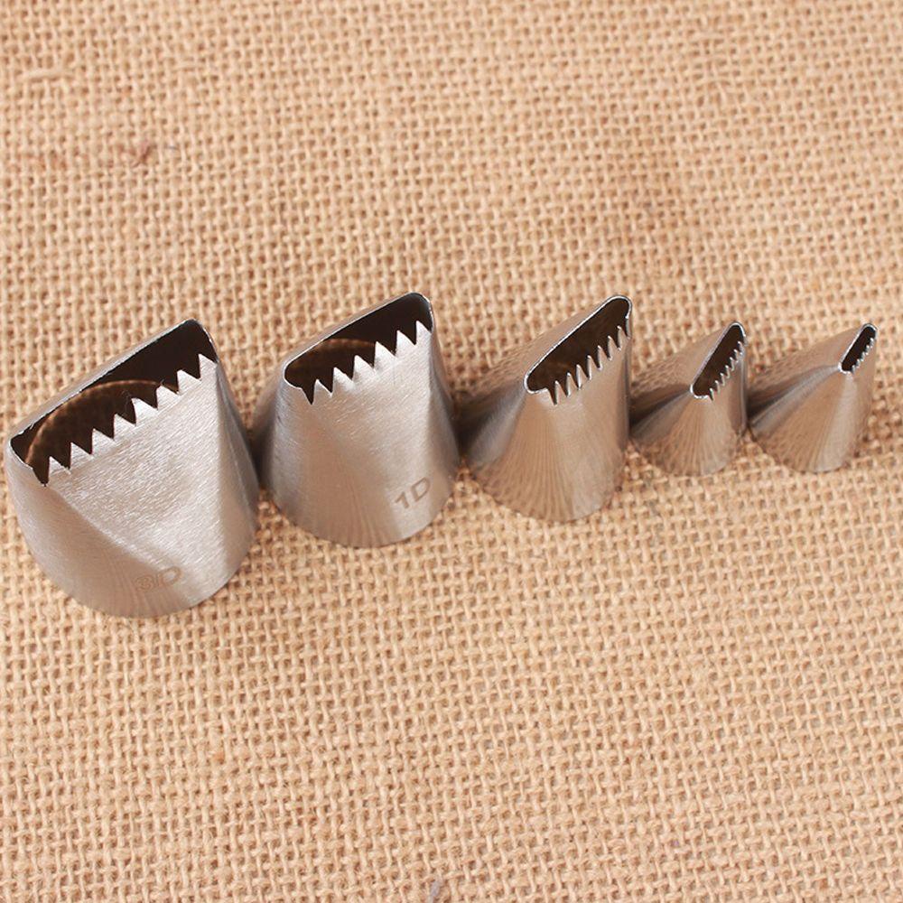 Populer 5PCS /SET Icing Piping Nozzle Bakeware Keranjang Menenun Pastry Tips Cupcake Alat Es Krim