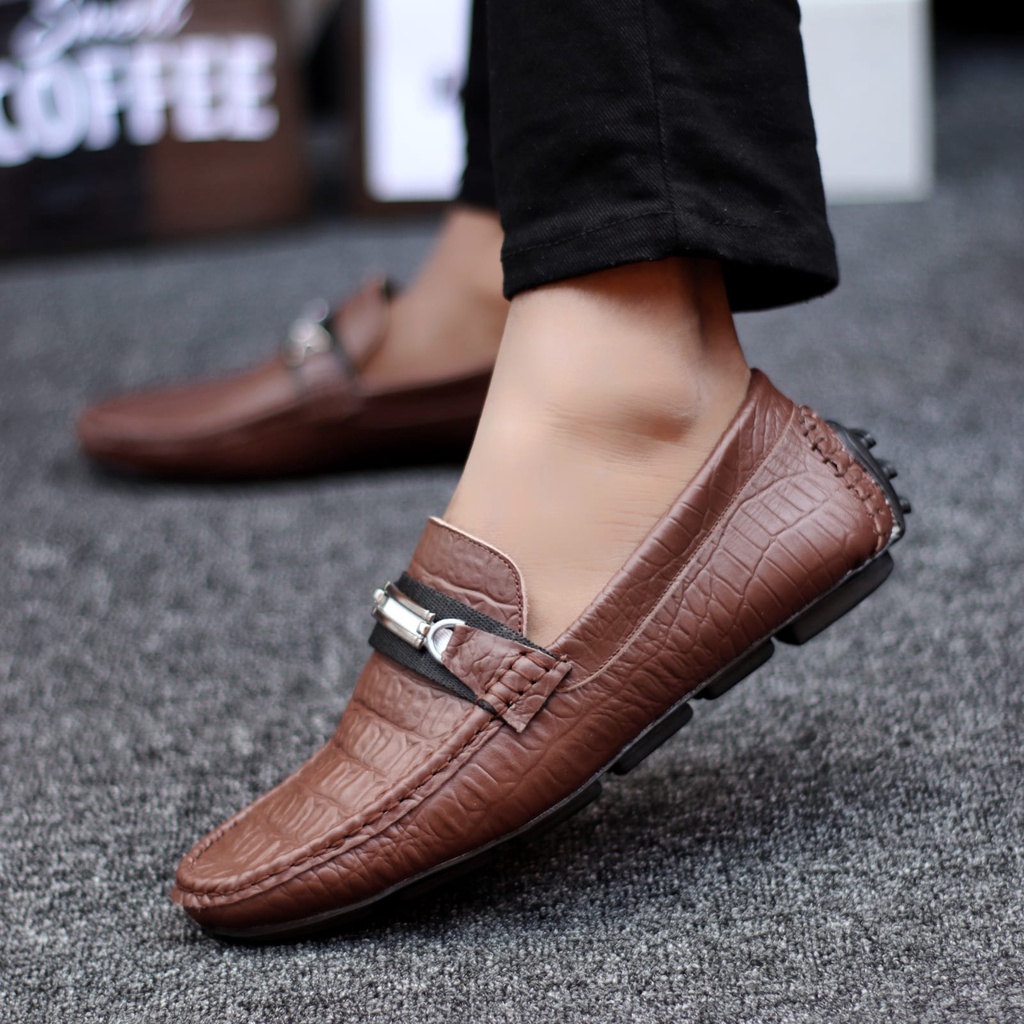 Sepatu Slip On Kulit Pantofel Kerja Pria - Abrha Mocas