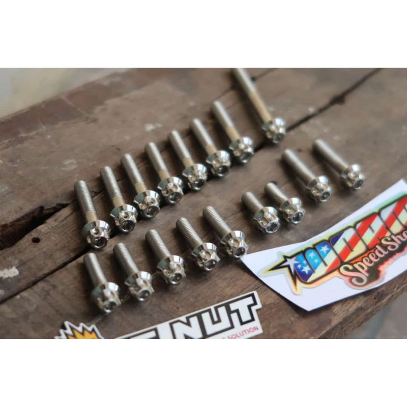 Baut Set Mesin RX King Bak Mesin Kiri Kanan Stainless King Nut Thailand