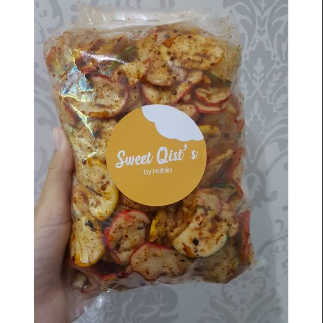 

Krupuk seblak / krupuk bantat / krupuk seblak pedas / krupuk