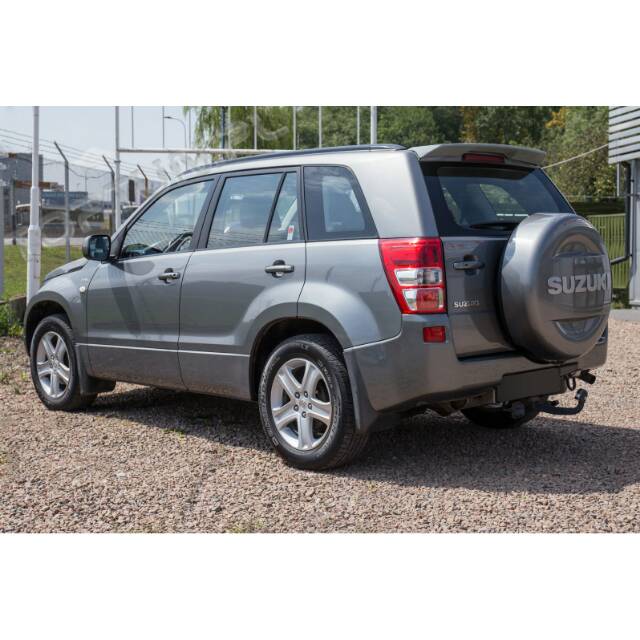 Spoiler plastik suzuki grand vitara 2007-2011