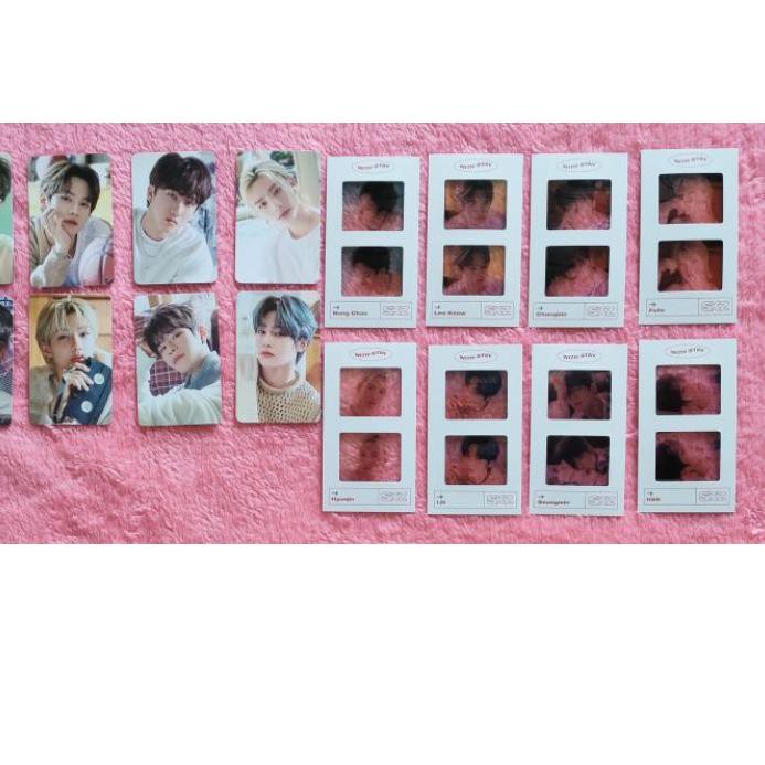 

Dapatkan Segera STRAY KIDS SEASON GREETING 2021 POCARD & BOOKMARK VH5,