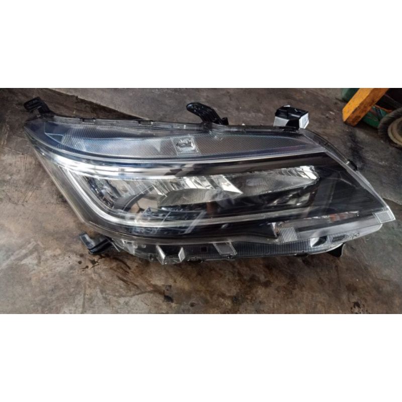 Headlamp Toyota Rush 2019-2020