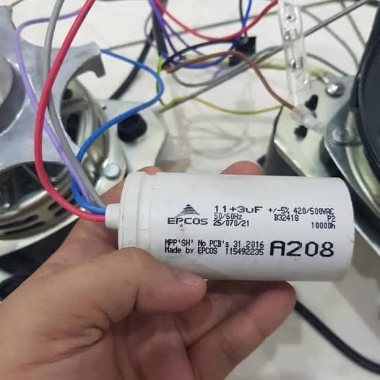 ✨ BISA COD ✨ Kapasitor Epcos A208 11+3uf original