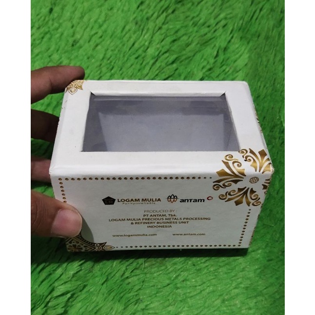 

box Logam Mulia antam