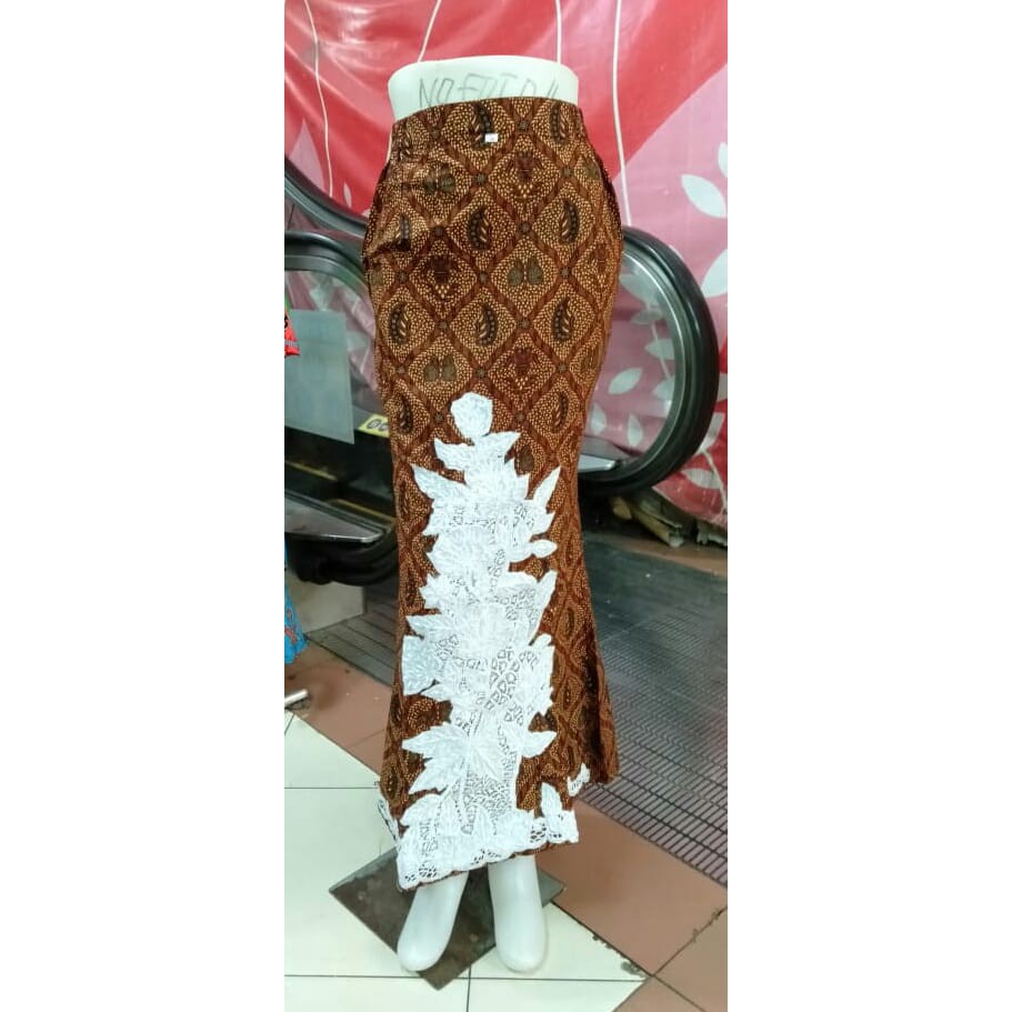 ROK BATIK DUYUNG BORDIR