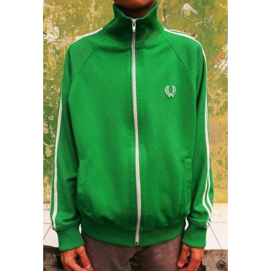 Tracktop Fred Perry // Size S Euro Fit M // Second