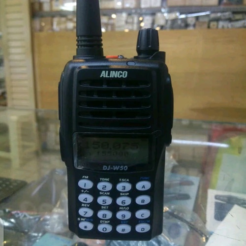 HT Alinco DJ W50 (Dual Band)