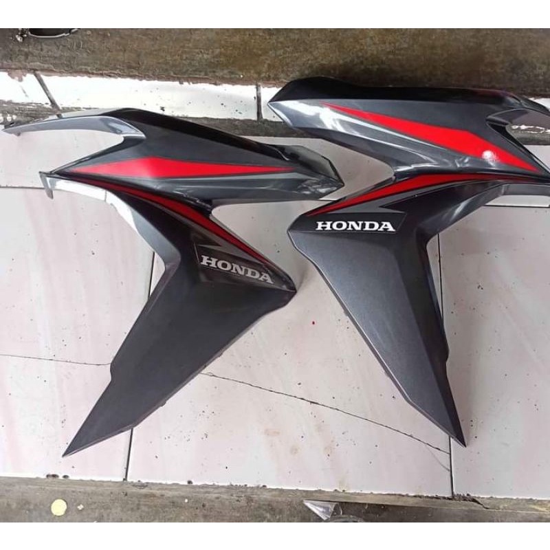 sayap vario125 2018 2019