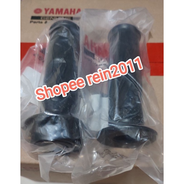 HANDGRIP HAND GRIP SET KANAN KIRI SOUL GT 125 AEROX 155 LEXI MIO M3 VIXION R ASLI ORI YAMAHA 2PH F6240 00 &amp; 1DY F6241 00