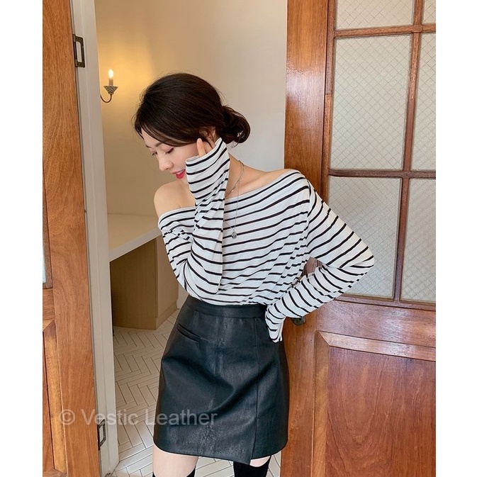 Rok Mini Skirt Vestic Kulit Hitam Gaya Korea