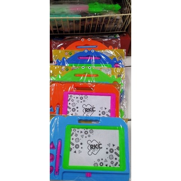 

mainan papan tulis magnet