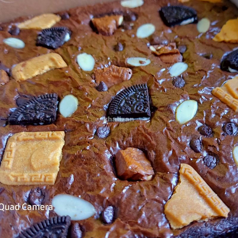 

Fudgy Brownies Uk 20x20 cm