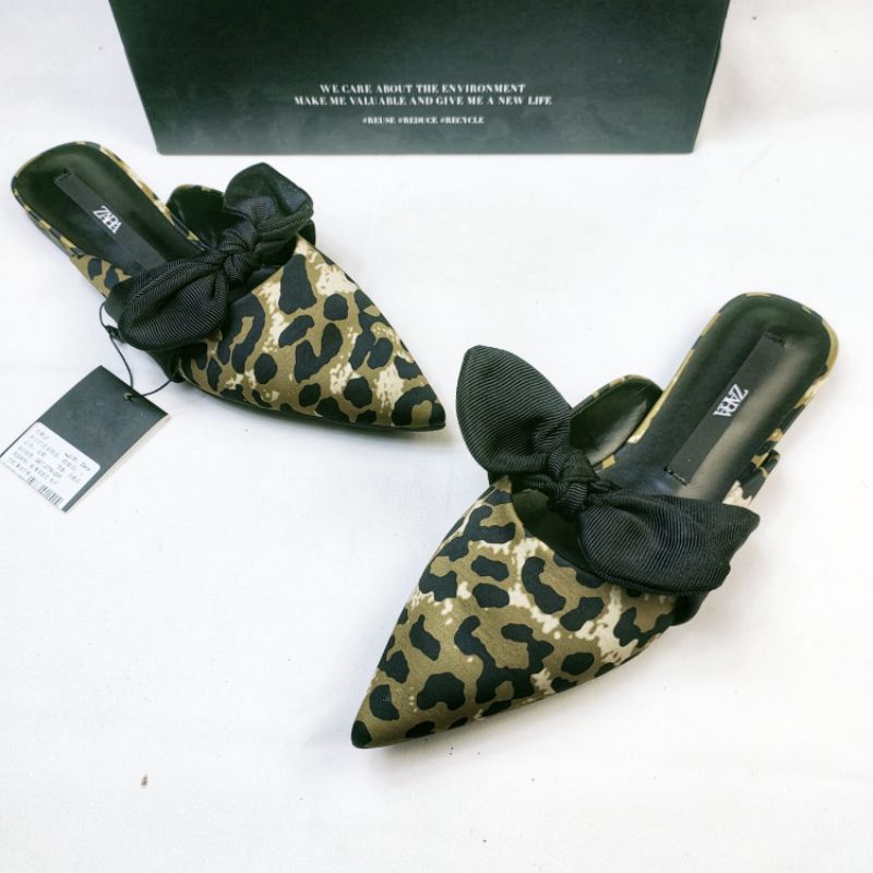 ZR Leopard Flat Mule with Ribbon