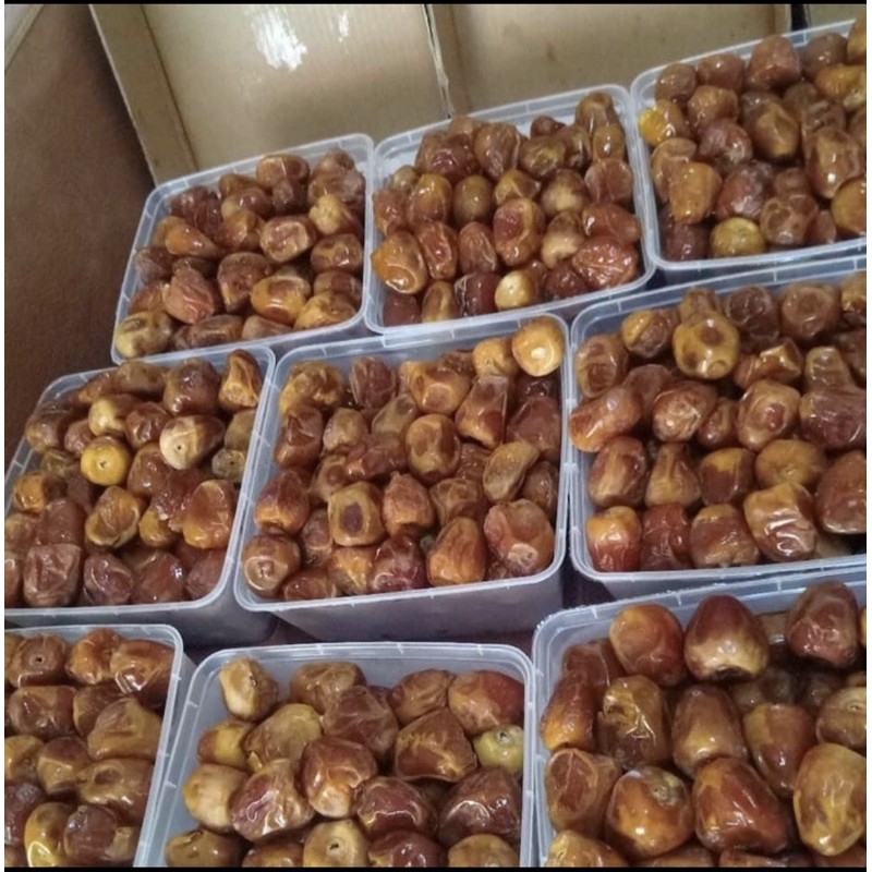 

Kurma Sukari Premium Amira 500gr AL Qassim Enak Fresh Kurma Ruthob THINWALL 2025