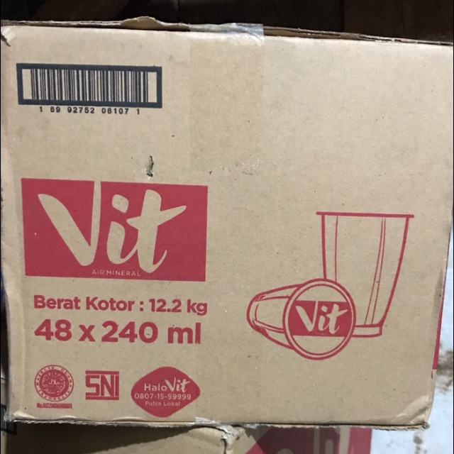 DUS VIT GELAS 220ml ISI 42 PCS 220 ml Pak Grosir DUS VIT GELAS 220ml ISI 42 PCS 220 ml Pak Grosir