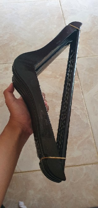 Hanger Kayu Dewasa Hitam Gantungan Baju Pakaian Display Baju Distro Butik Hitam Palang Dewasa Remaja