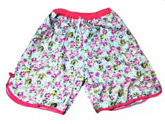 (Hot PROMO!!) Celana pendek wanita hotpants celana santai celana pantai M fit L