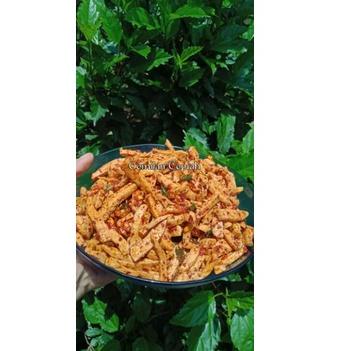 

idR7d7C--Basreng Baso Goreng Stik Basreng Pedas Daun jeruk 250 gram