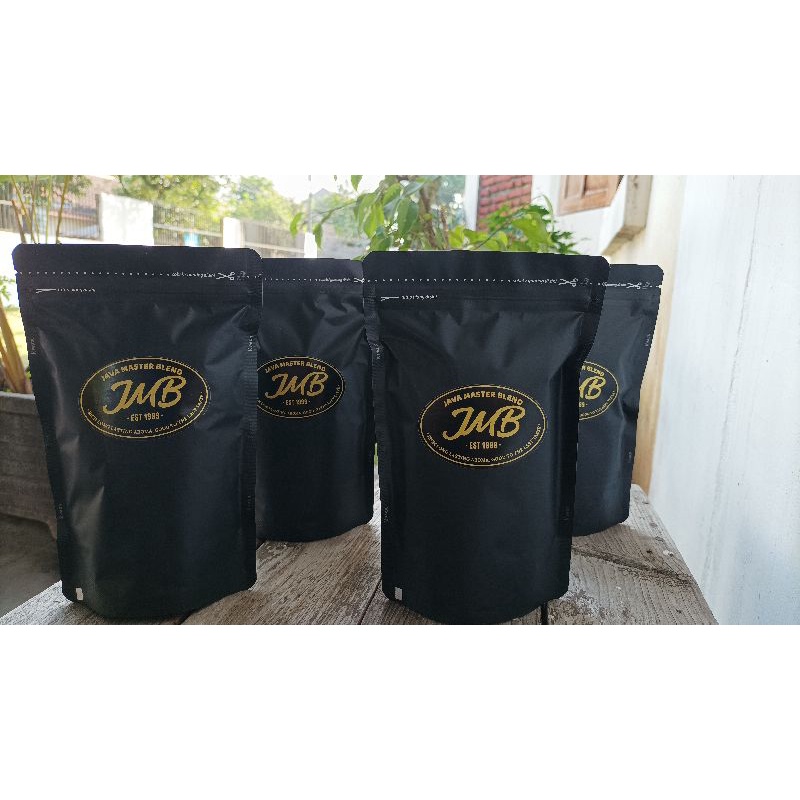 

Kopi Bubuk Robusta Arjuna 200 Gram