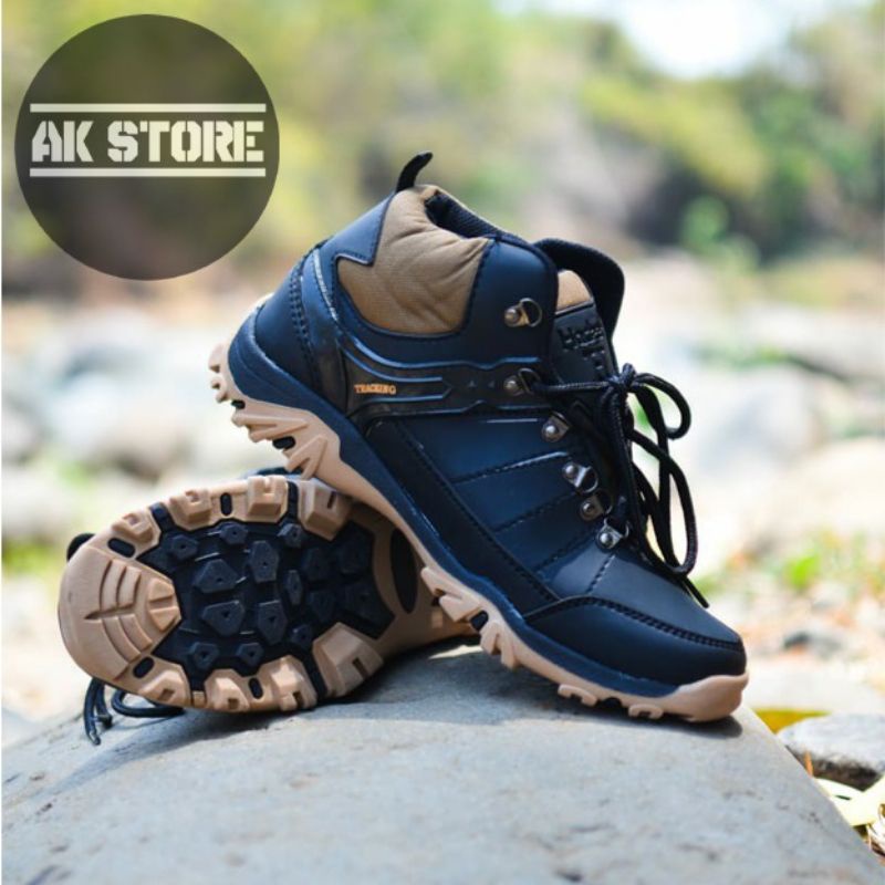 Sepatu HACKER / sepatu Tracking / sepatu gunung/ outdoor