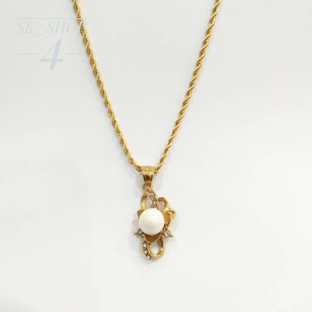 Kalung Wanita  Liontin Mutiara Titanium