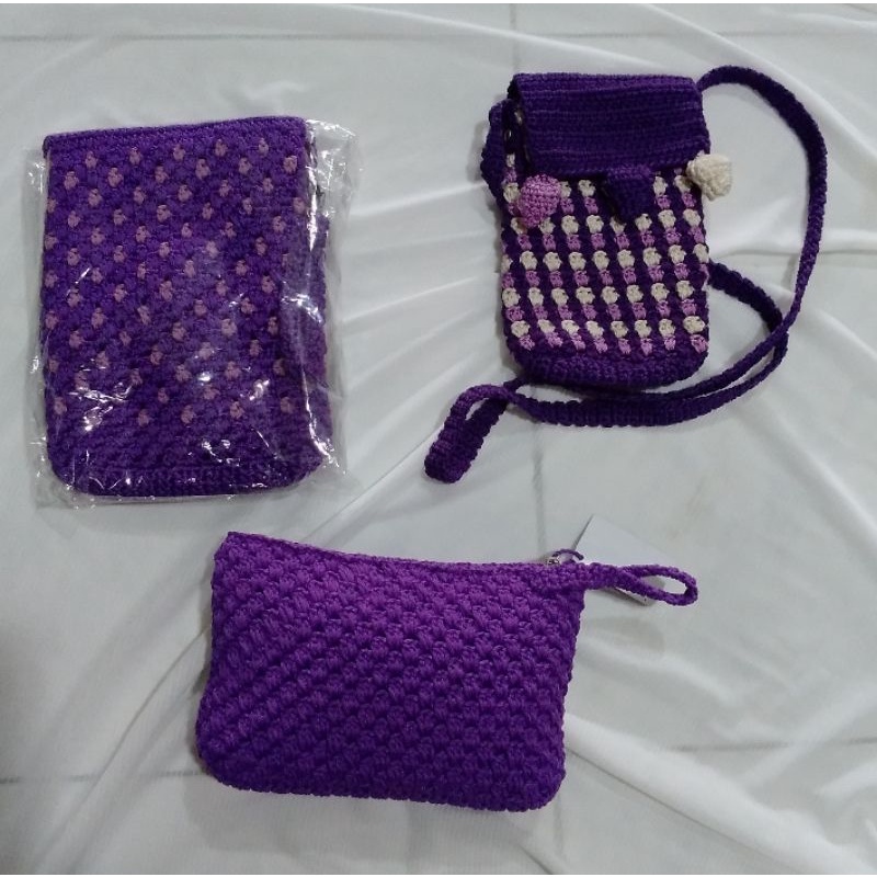tas selempang dan dompet rajut