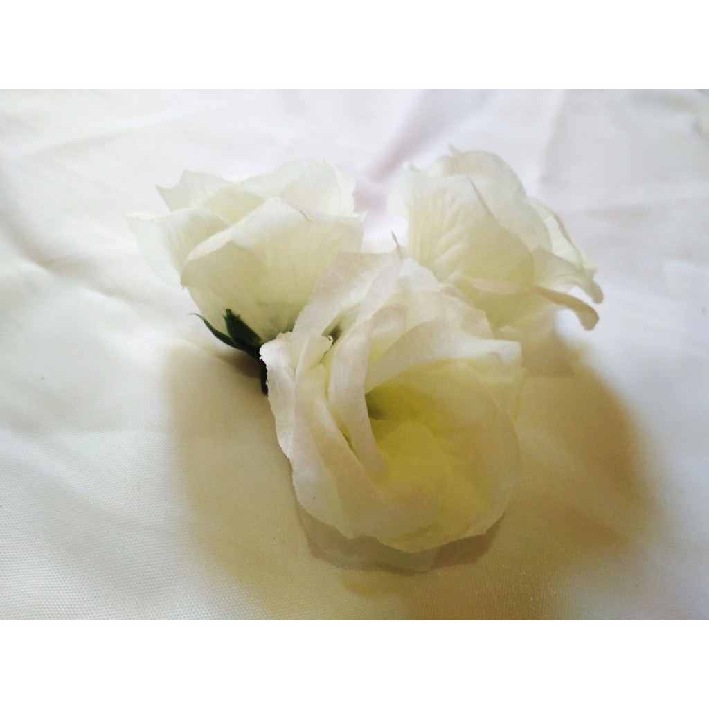 Bunga Plastik Mawar Kuntum Kelopak Rose Artificial Backdrop Dekorasi Seserahan Hantaran Mahar-A7-Putih Gading