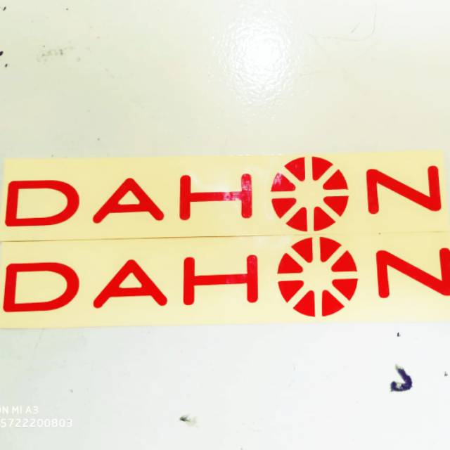 

Sticker Cutting Dahon Merah Isi 2 pcs