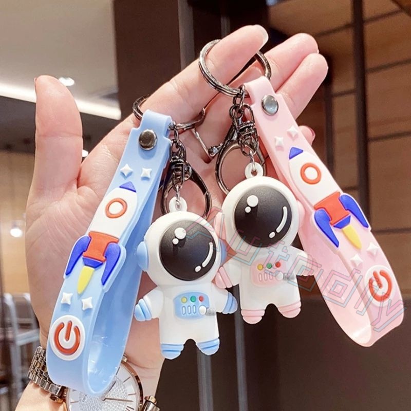 Kartun Luar Angkasa Astronot Roket Planet Gantungan Kunci Lucu 3D Spaceman Figure Lanyard Cosmonaut Keyrings Silicone Trinket Props Bag Doll Key