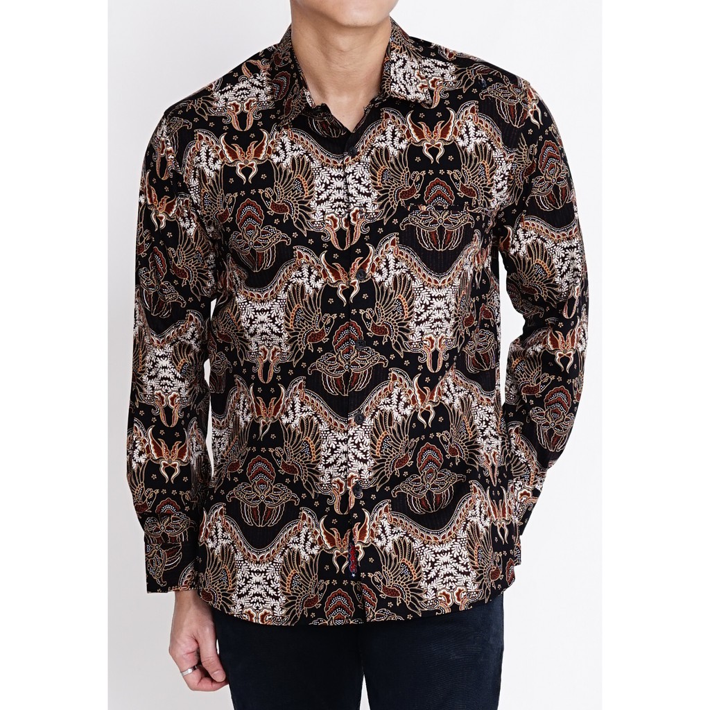 

Dancus - Kemeja Batik Pria Printing Tangan Panjang Merk Dancus (2001.749.1)B