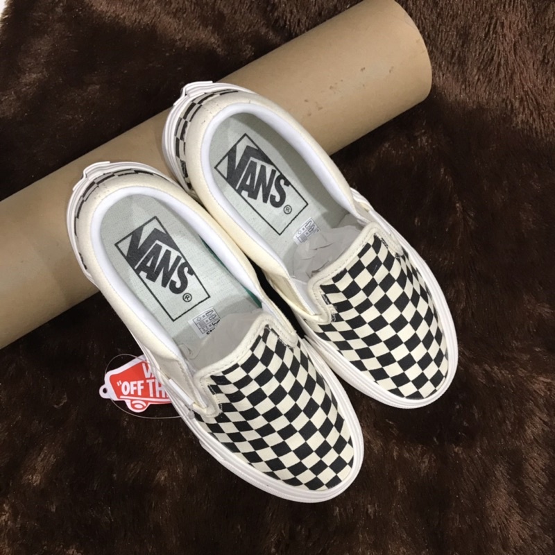 VANS SLIP ON CHEKERBOARD OG CATUR BLACK WHITE (BNIB)