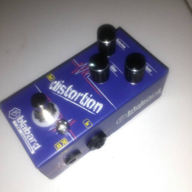 Efek gitar distorsi custom