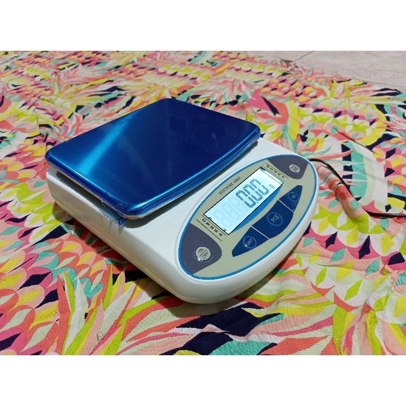 Timbangan Digital Analitik 3 Kg ( 3000 Gram) x 0,01 Gram