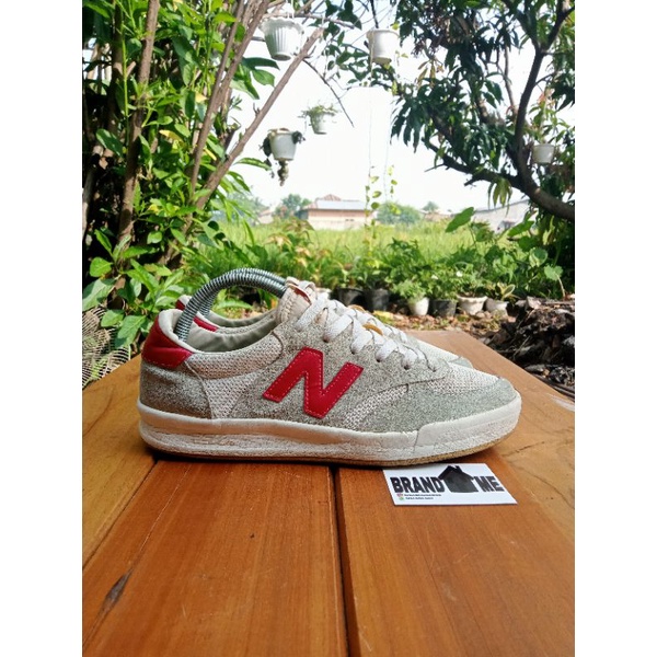 NEW BALANCE CRT 300