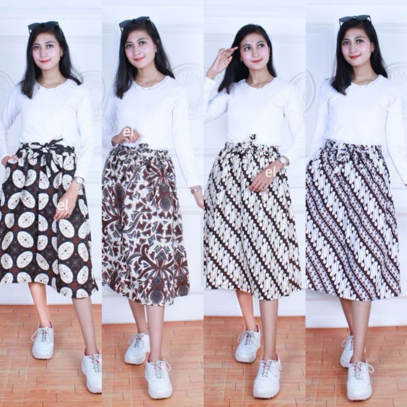 TERLARIS ROK BATIK MIDI KATUN SOGAN MONOCHROME