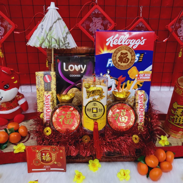 

Paket box dekorasi sakura hampers imlek cny parcel kado kue kering 63
