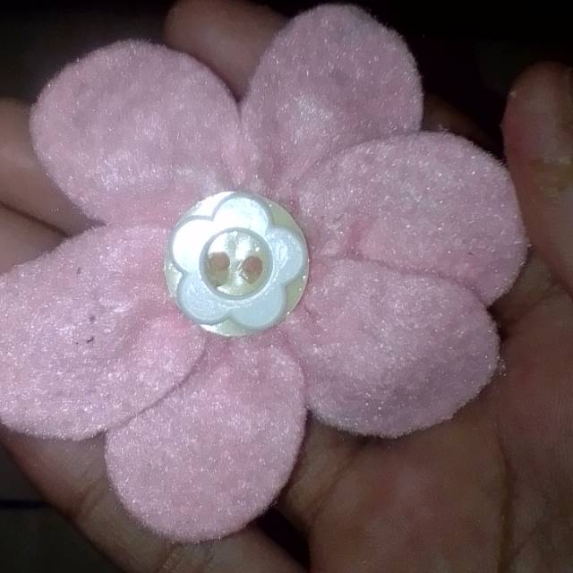 Bros bunga kain flanel