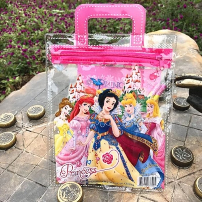 

Gilaa!!! Stationery Set Disney Cartoon / Perlengkapan Alat Tulis Anak Bergambar Sale!!!