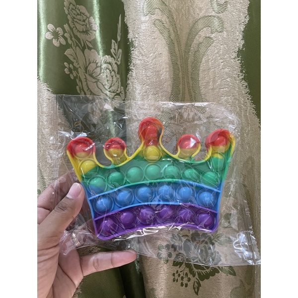 POP IT Rainbow karakter BT21 ice cream mobil dino - Hadiah kado Mainan Anak-Mahkota