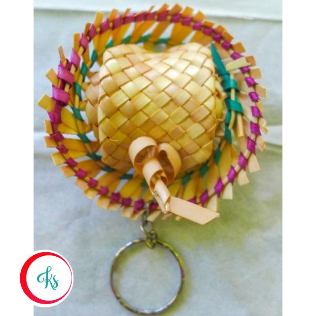 Gantungan kunci replika topi tradisional Ti'i langga khas Pulau Rote - NTT