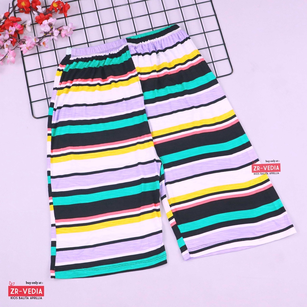 Celana Wanita Selutut Pendek Big Size Muat Sampai Super Jumbo / Dalaman Short Pants Harian Adem