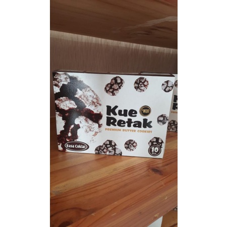 

Kue Retak kemasan dus