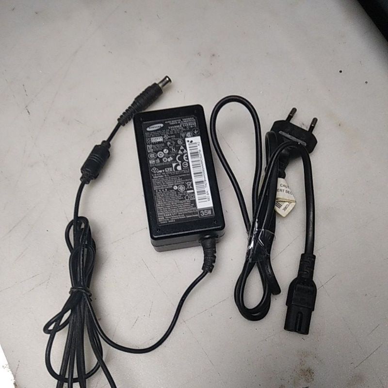 adaptor tv LED Samsung 22f5000  14v-2,5A