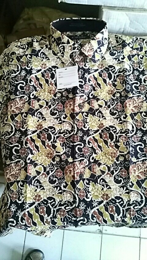 Kemeja Batik Pendek Alisan Slimfit 00101